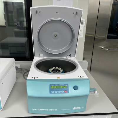 May li tam Hettich Universal 320R.jpg